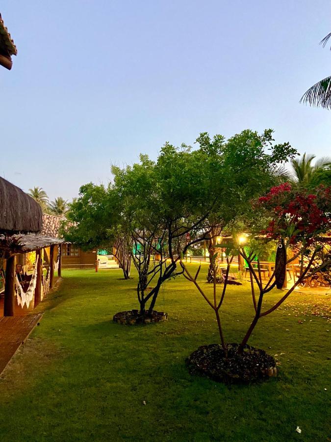 Bahia Surf Camp Hotel Abrantes Ngoại thất bức ảnh